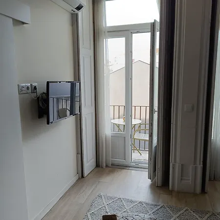 Alma 388 - Silent Center Porto